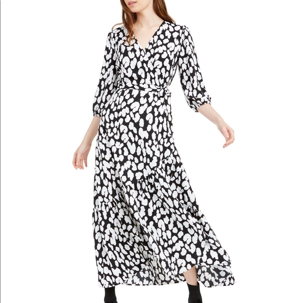 🍭Bar III Animal-print Wrap maxi dress! NWOT